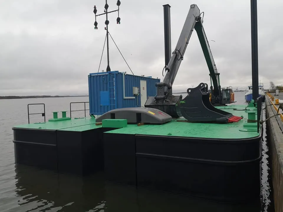 Newly completed steel pontoon at Kohtla-Järve production yard
